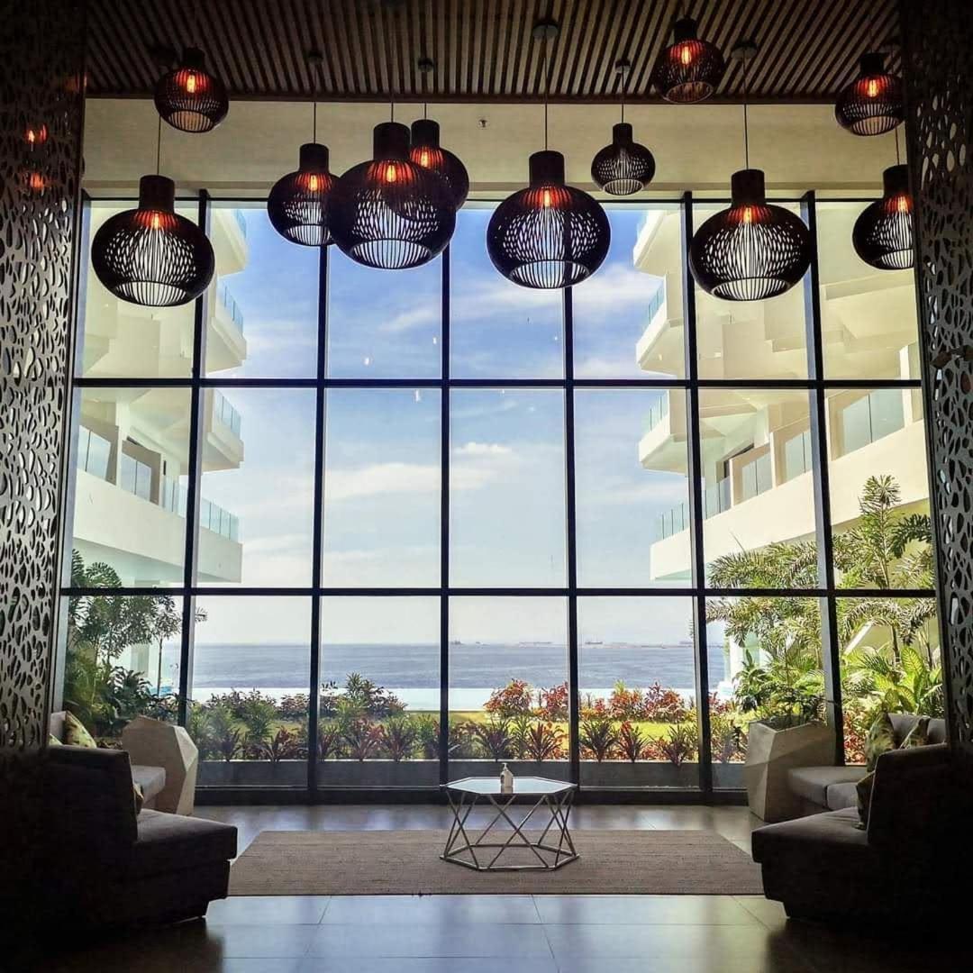 Hotel Lime Manila 3*