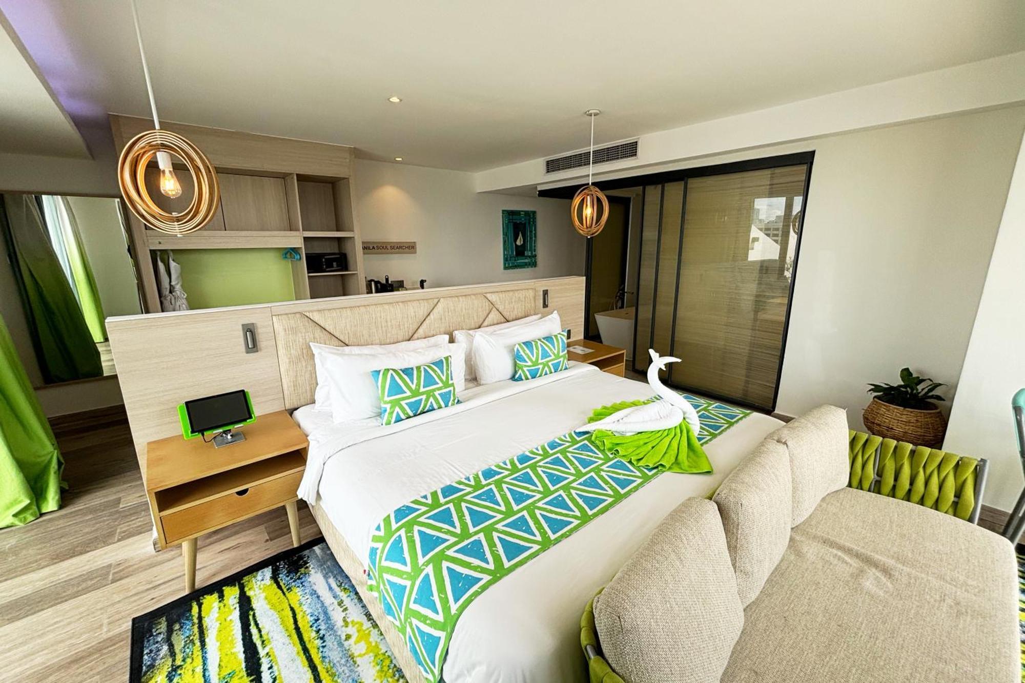 Lime Manila Hotel 3*