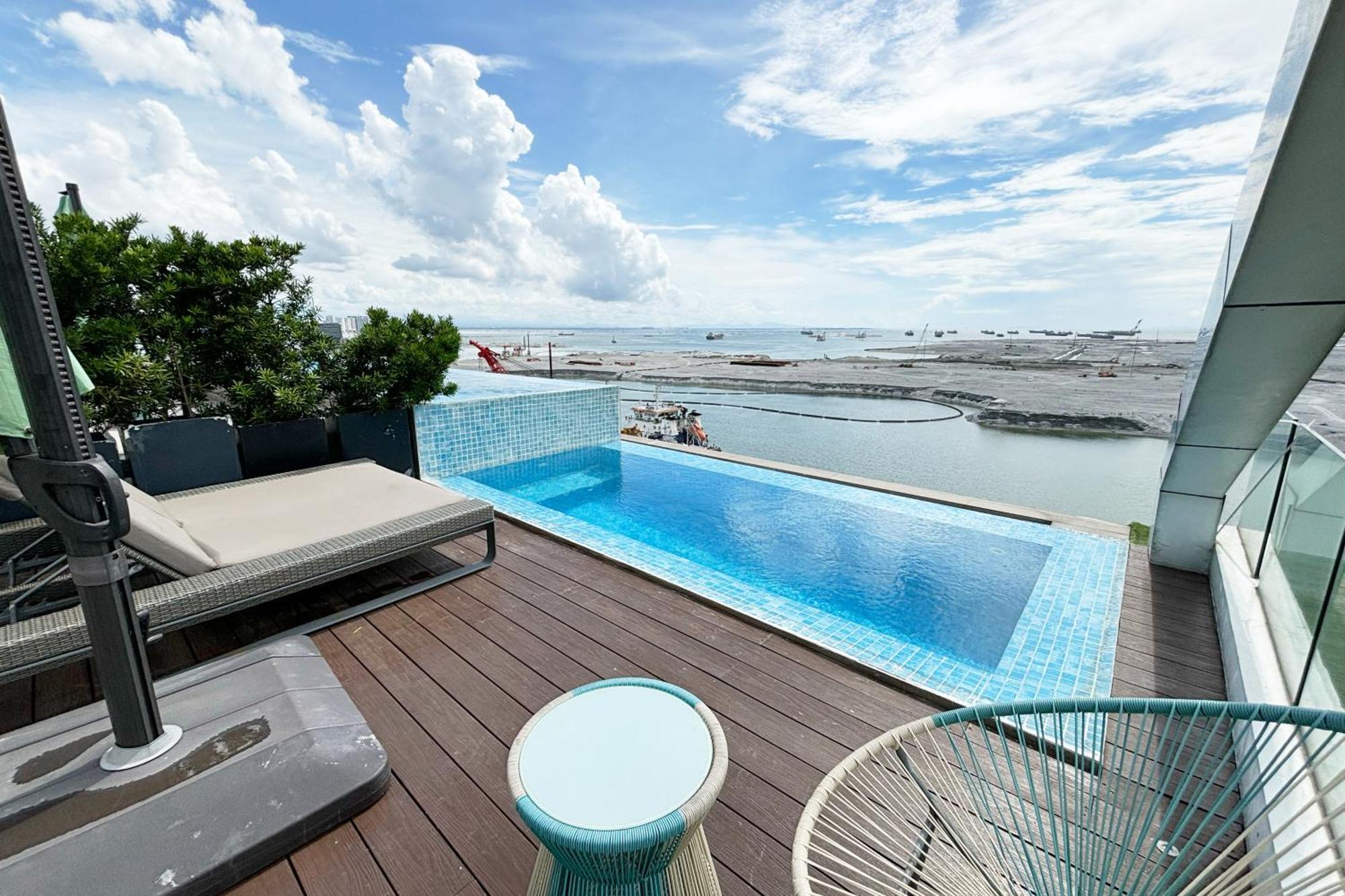 Hotel Lime Manila Pasay